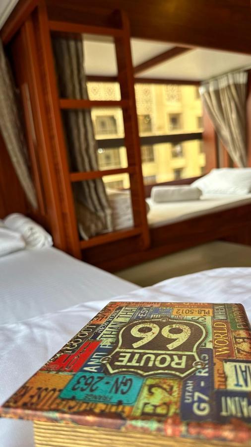 두바이 Business Backpackers Jbr 호스텔 외부 사진